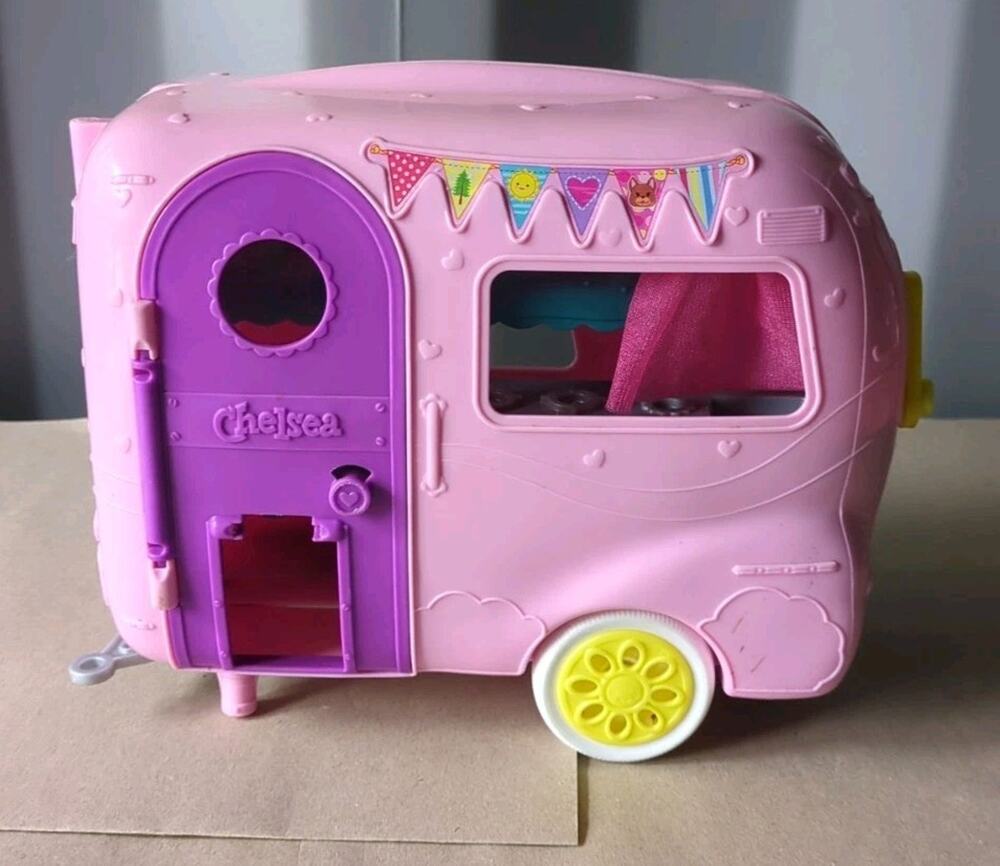 Barbie Club Chelsea house Camper with bunk beds pink incomplete